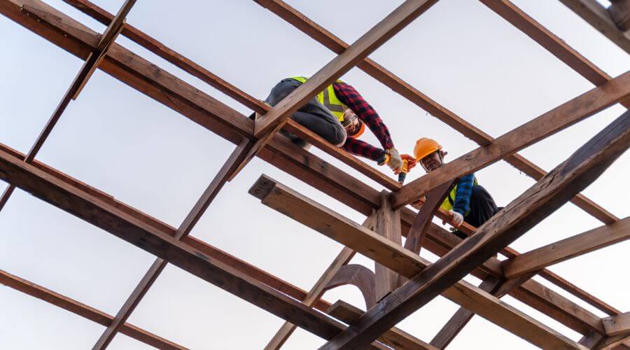 Professional gutter cleaning services in Morgan City, MS